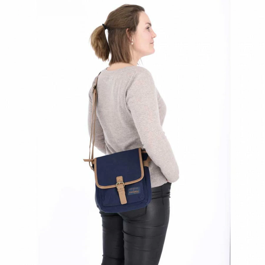 Travelite Hempline Crossover Tasche Marine 7 Travelite Hempline Crossover Tasche Marine – Bild 5