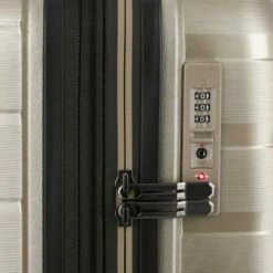 Travelite Air Base 4-Rollen Trolley M 67 Cm Champagner 16 Travelite Air Base 4-Rollen Trolley M 67 Cm Champagner -TROLLEY Verkäufe 075348 40 7 900x900