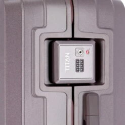 Titan Mervus 4-Rollen Trolley M 67 Cm Amethyst -TROLLEY Verkäufe 700145 17 7 900x900