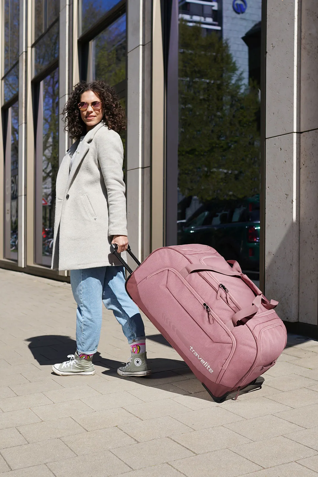 Travelite Kick Off Trolley Freizeittasche XL Rose 4 Travelite Kick Off Trolley Freizeittasche XL Rose – Bild 2